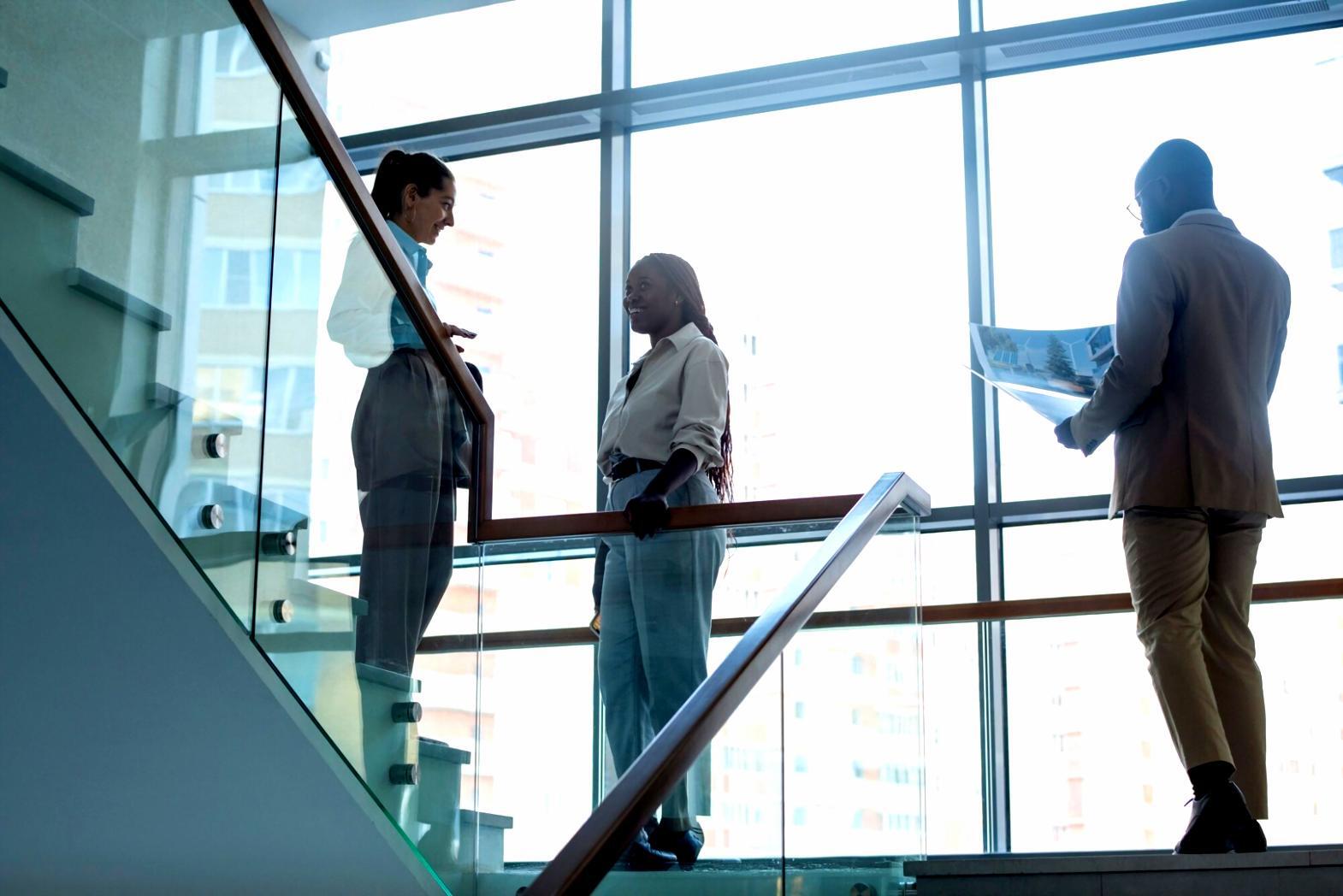 Interactive learning session with participants collaborating on financial planning exercises
